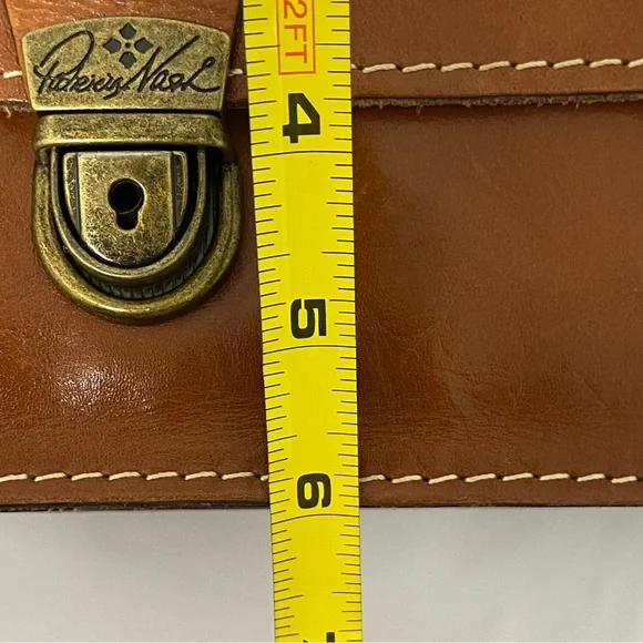 Patricia Nash Brown Leather Convertible Crossbody Clutch - Like New - Picture 13 of 15